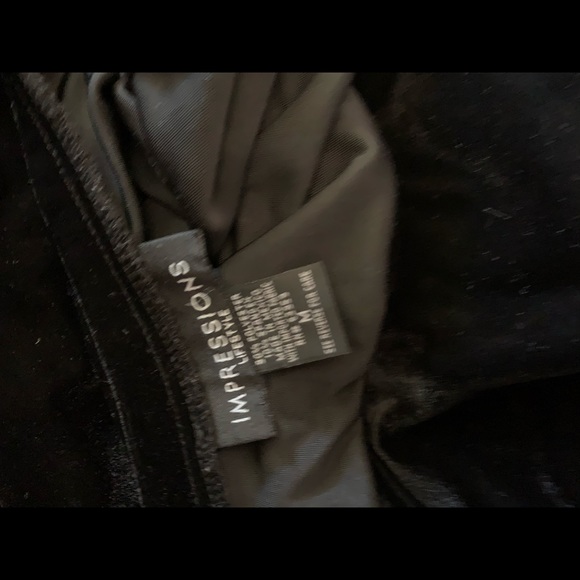 Black Velvet Maxi Skirt - Picture 5 of 5